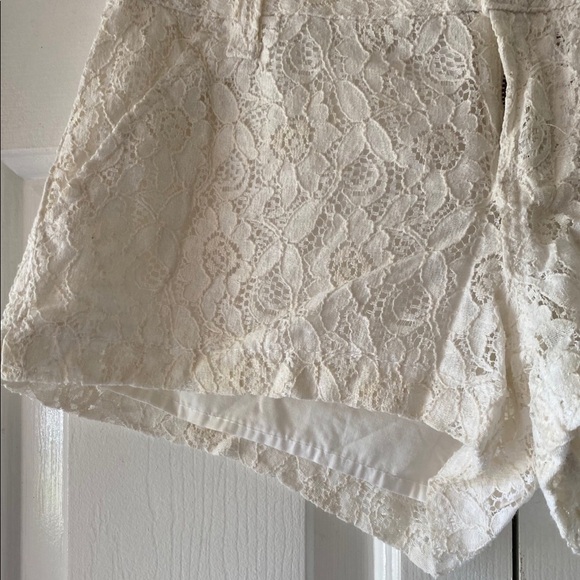 Womens Junior Bongo Ivory Lace Short Shorts 9 - Picture 4 of 6